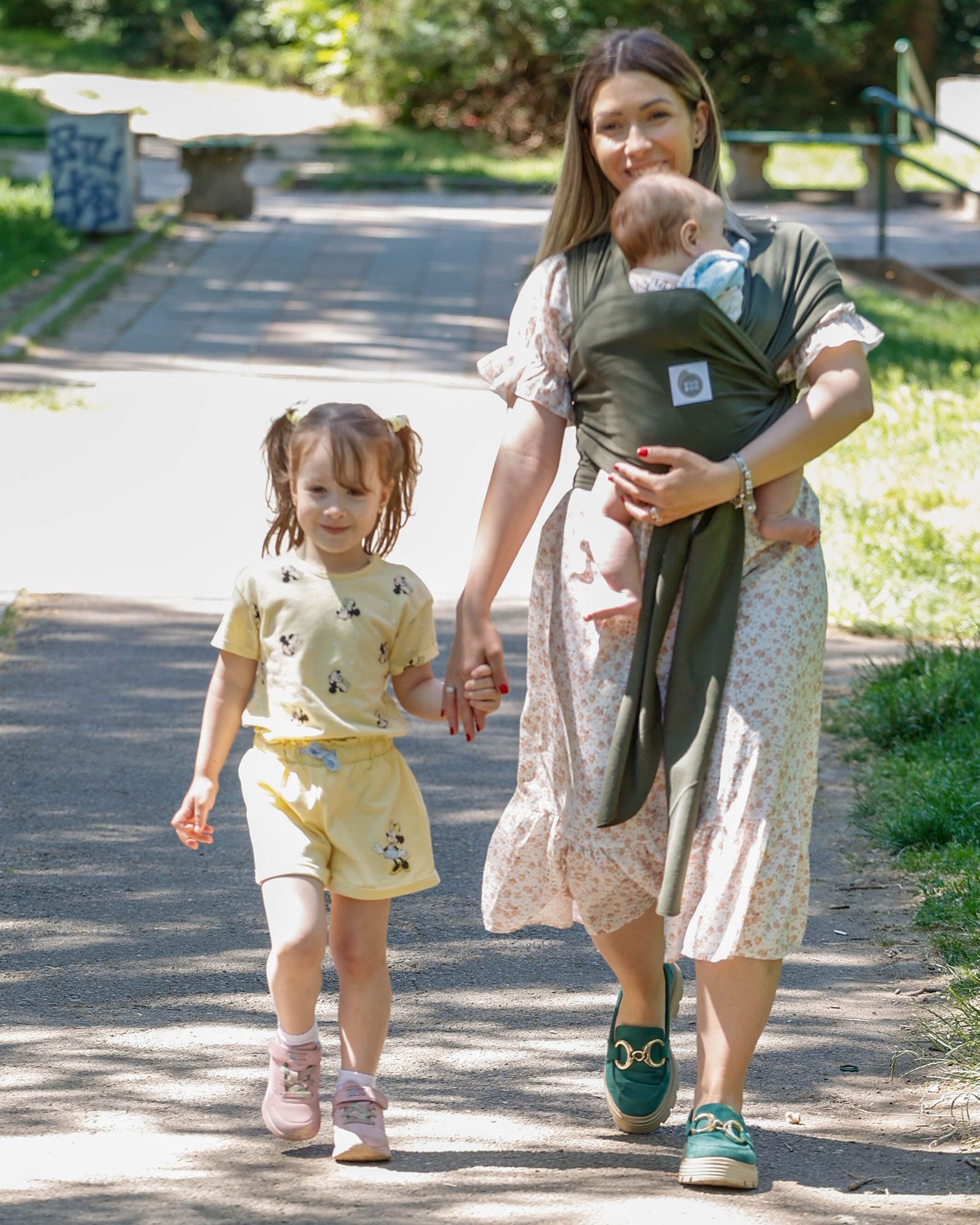 Hug Bug marama za nošenje beba — Maslinasto zelena